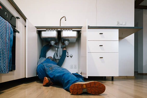 Professional Leak Detection technician working in Dry Ridge, OH
